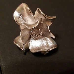 Premier Designs Magnolia Ring