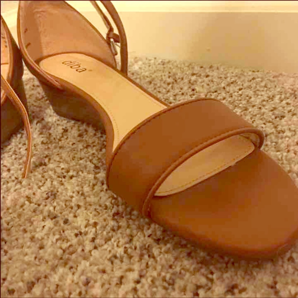 Women's brown wedge sandal