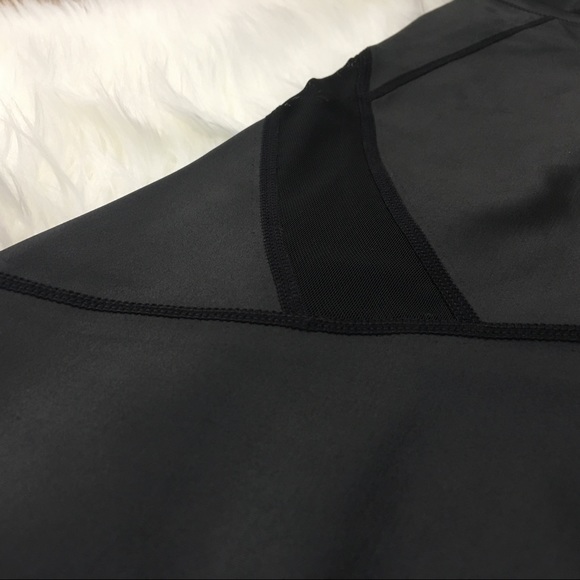 Chastain Matte Black Workout Mesh Panel Leggings - Picture 4 of 6