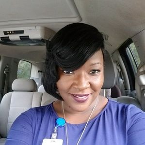 Meet your Posher, Felicia