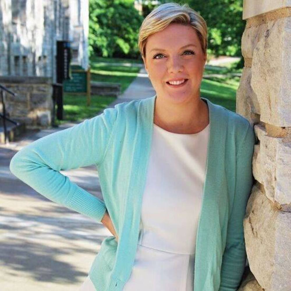 Meet your Posher, Sabrina