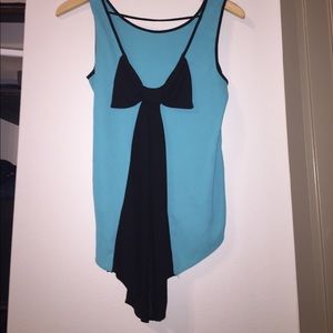 Aqua top