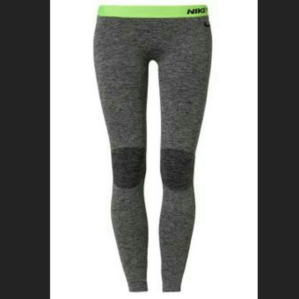 ON HOLD Closing TODAY♦ Nike Pro Tights