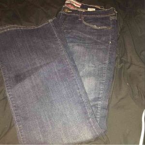 Levi jeans
