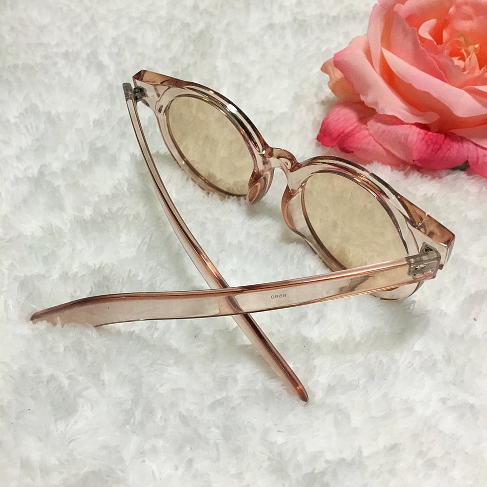 "Simply Sexy" Baby Doll Sunnies - Picture 4 of 5