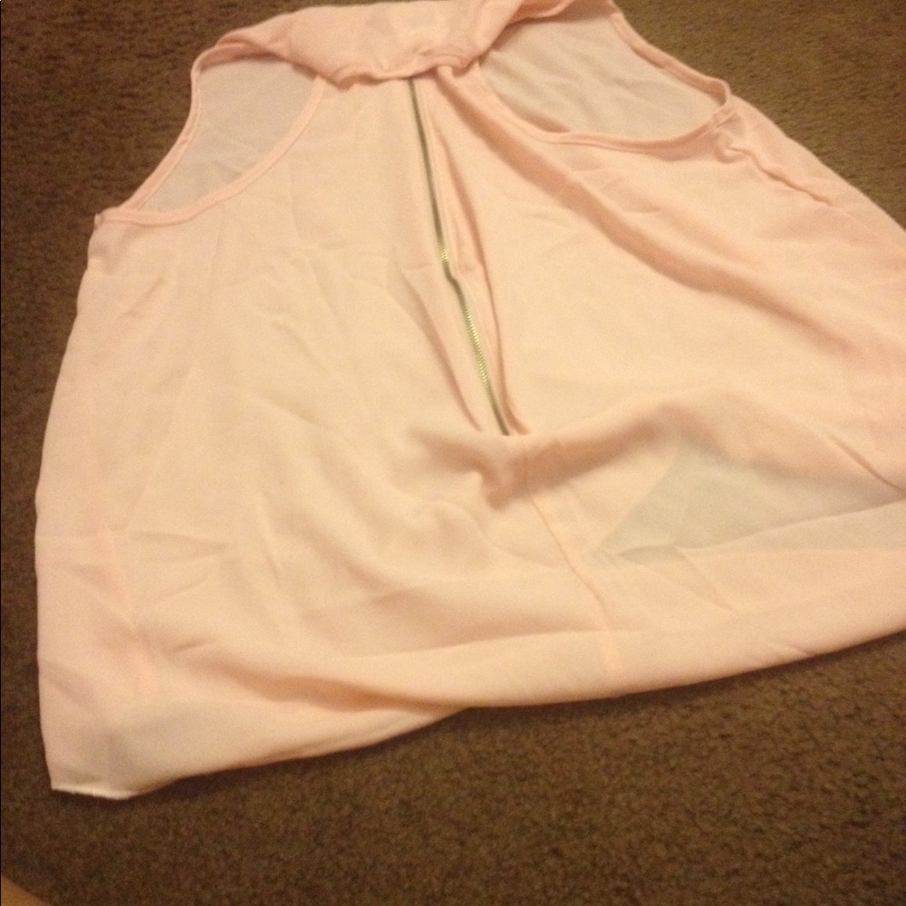 Light pink women's tank top