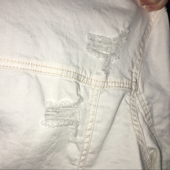 distressed denim jacket (NWOT) - Picture 6 of 6