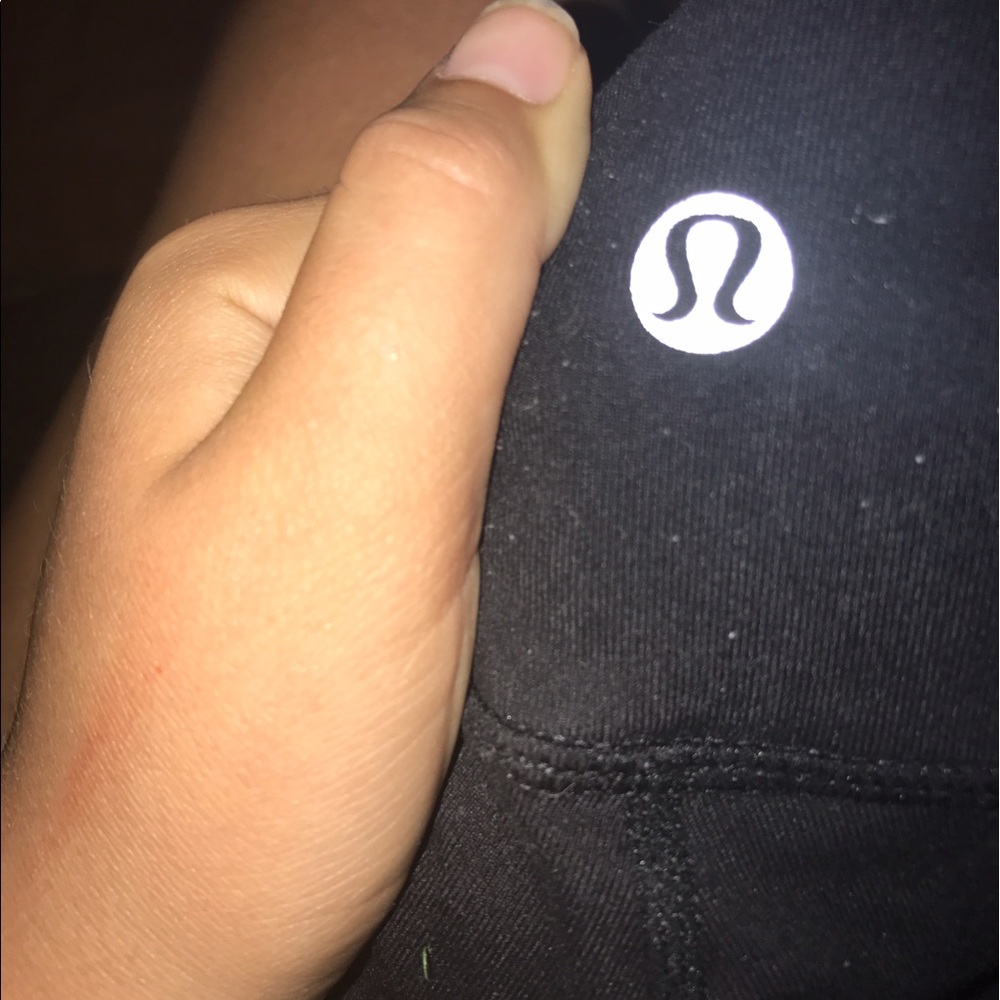 Just black lululemon leggings