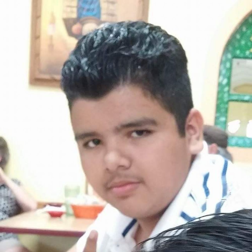 Meet your Posher, Ramiro