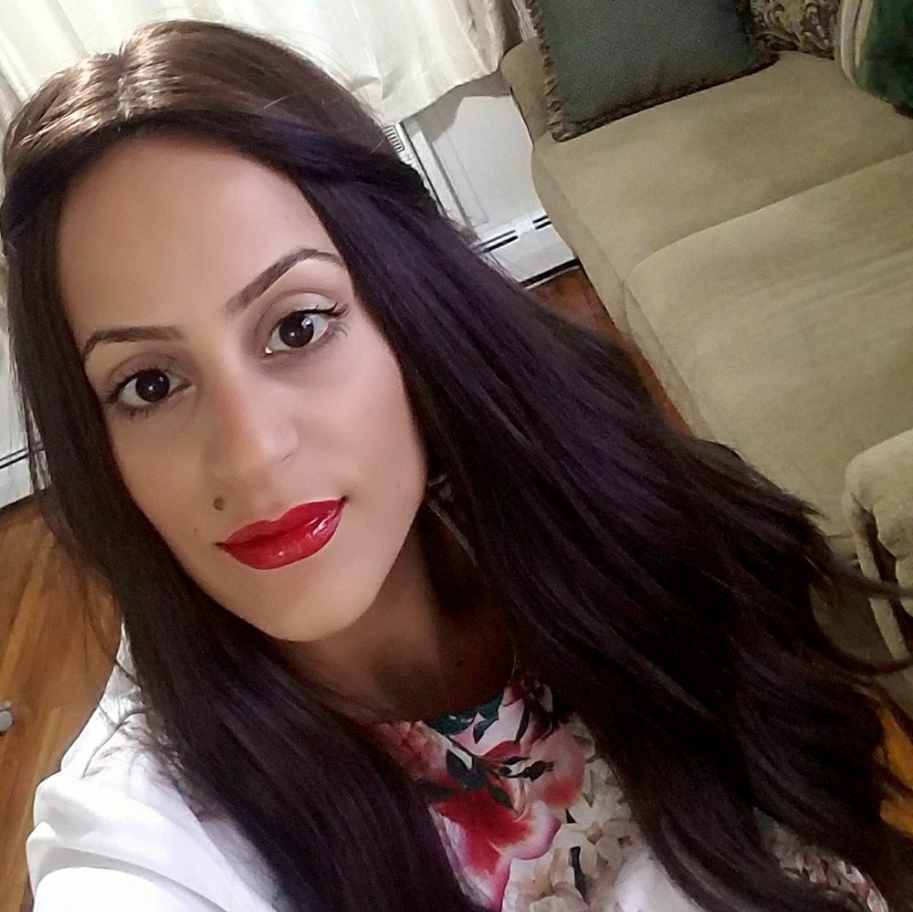 Meet your Posher, Roni