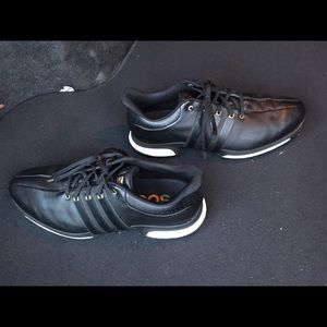 Adidas tour 360 boost golf shoes