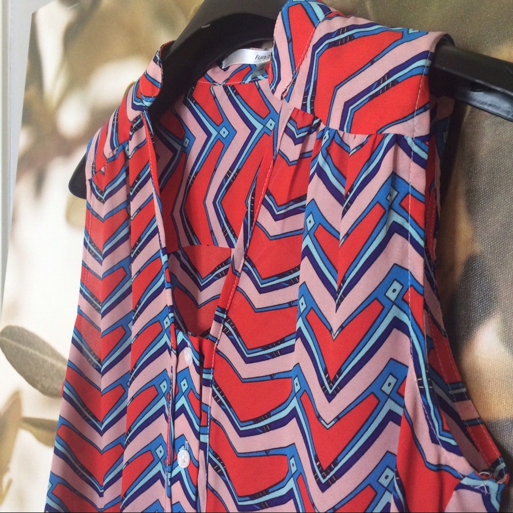 Stitchfix sleeveless shirt