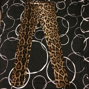 Cheetah print leggings