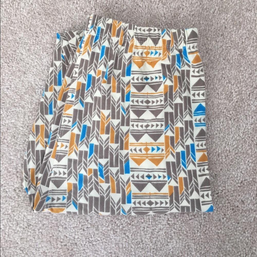⭐️FINAL PRICE DROP! Lularoe one size leggings