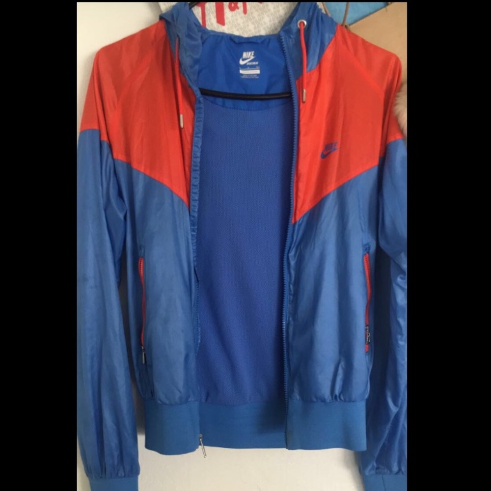 Nike windbreaker