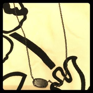 Kendra Scott necklace