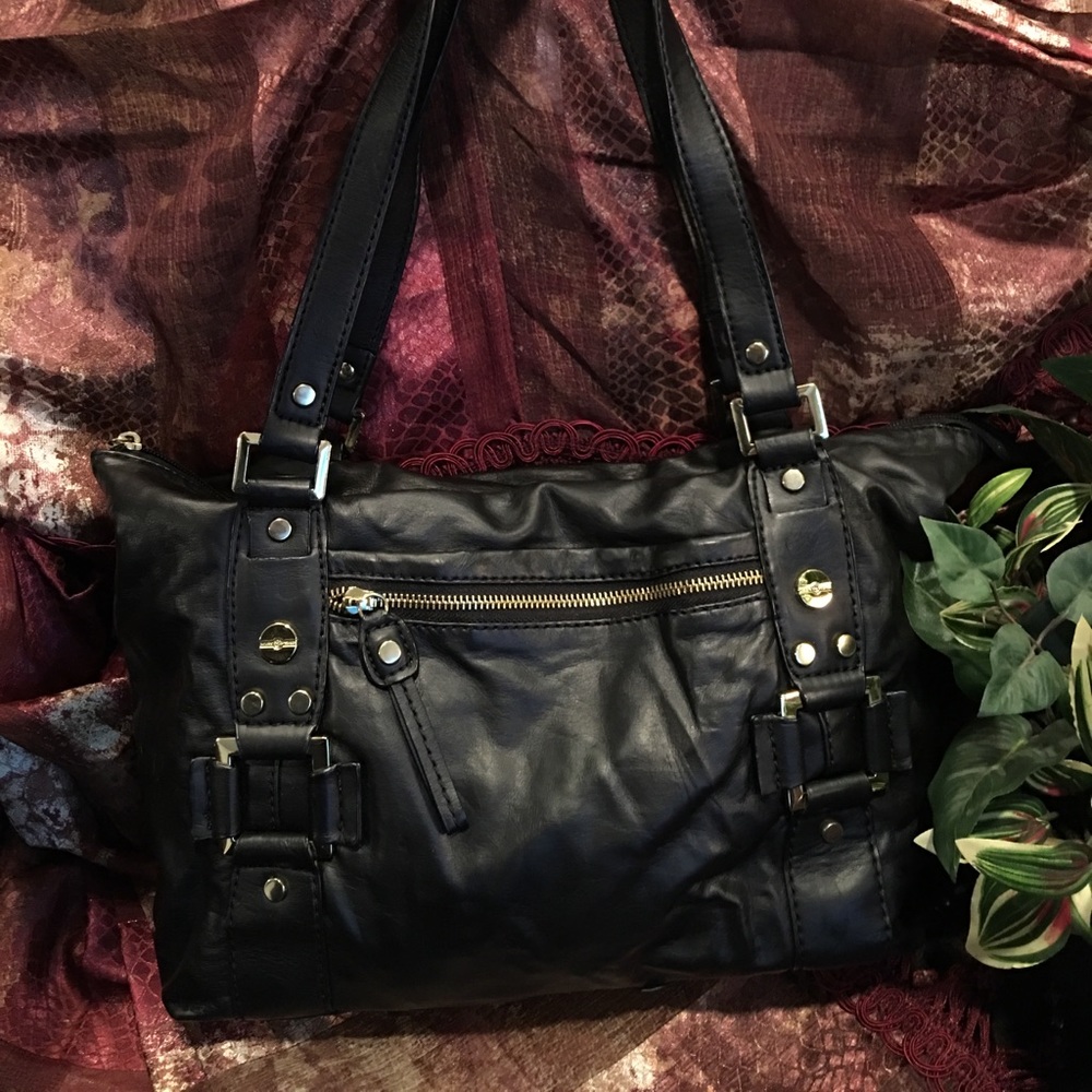 🆕 Marc Fisher Ladies shoulder hand bag!👜