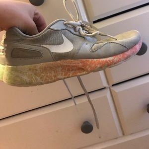Nike roshes