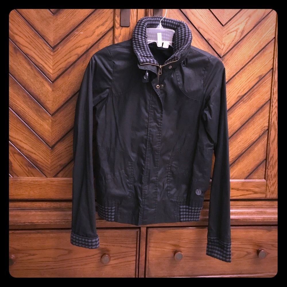 Element black jacket