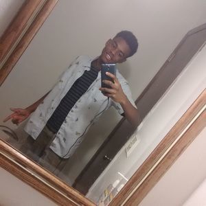 Meet your Posher, Lamar