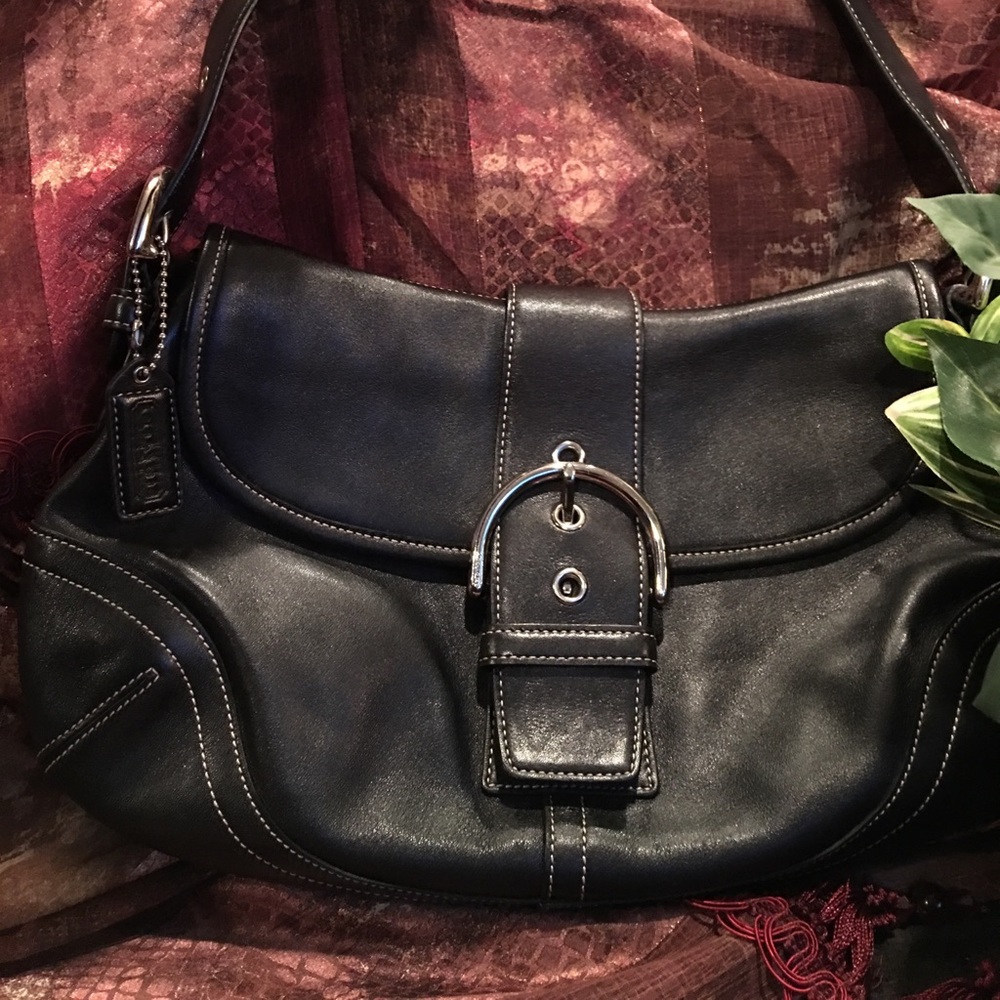 😍Authentic "Coach" Handbag 👜