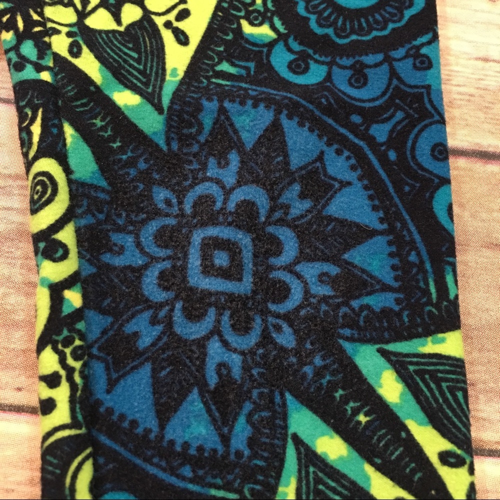 SOLD 🌈Sz S/M LuLaRoe Girl Skinny Stretch Legging - Picture 7 of 8