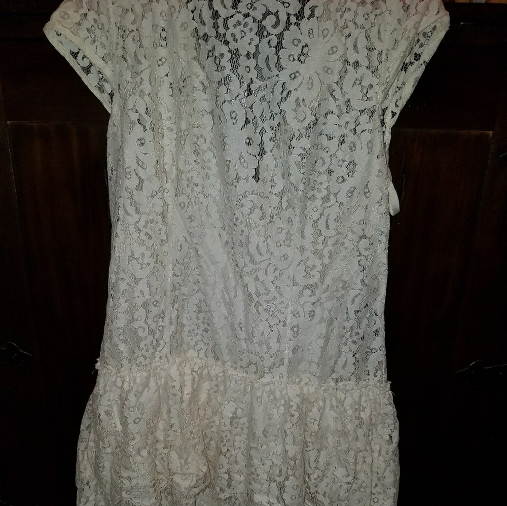 Lace dress