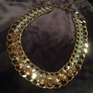 Necklace wore once perfect condition
