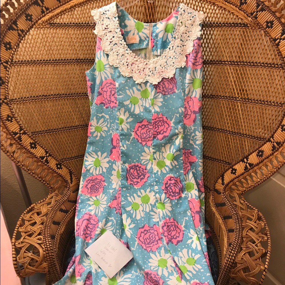 Vintage Lilly Pulitzer Lace Collar Dress (let out)