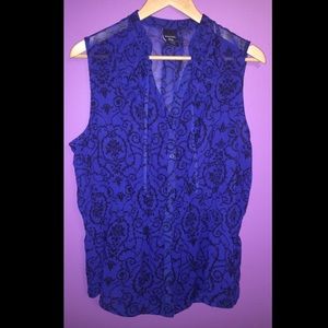 Sleeveless Blue blouse 😍🌺