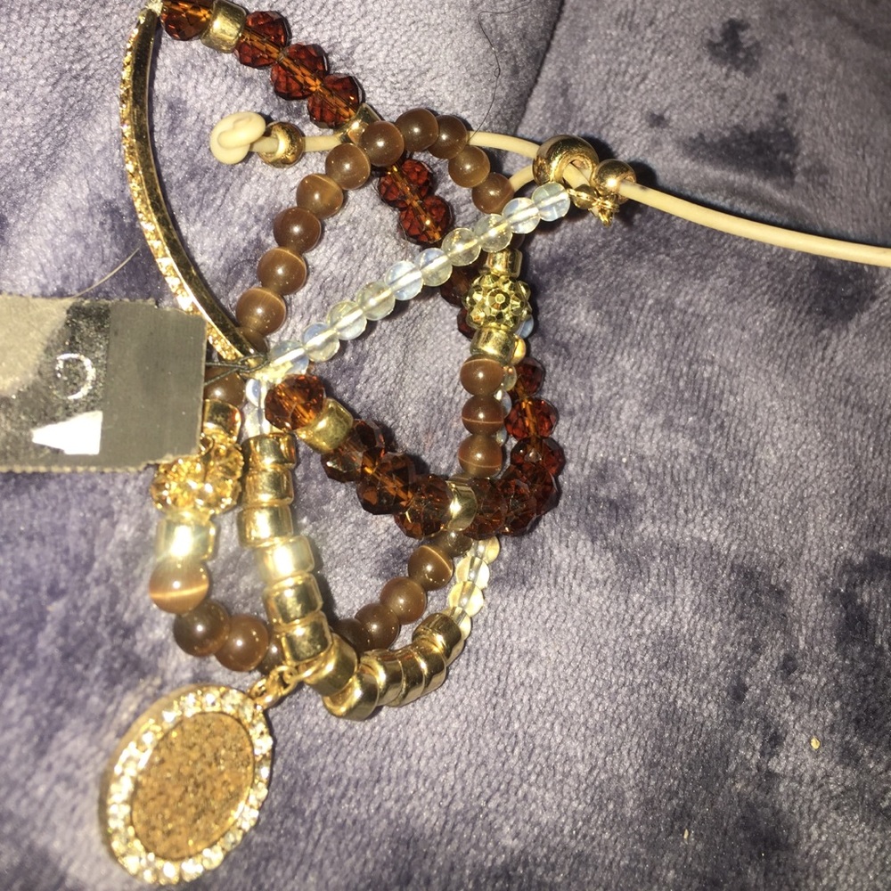 Bracelet