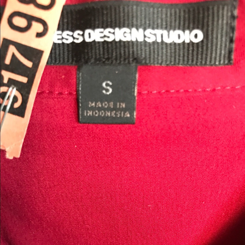 Express Design Studio Blouse - Picture 3 of 4
