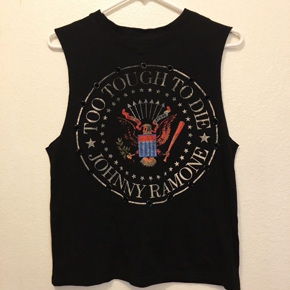 RAMONES Johnny Ramone "Too Tough To Die" Eagle Tee