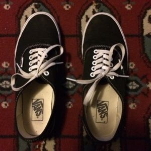 Black Vans NO LONGER AVAILABLE