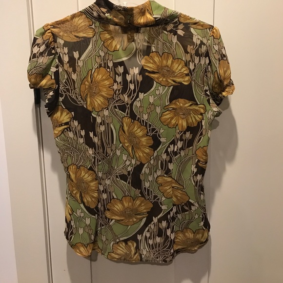 Ann Taylor LOFT shirt sleeve blouse, floral print - Picture 4 of 4