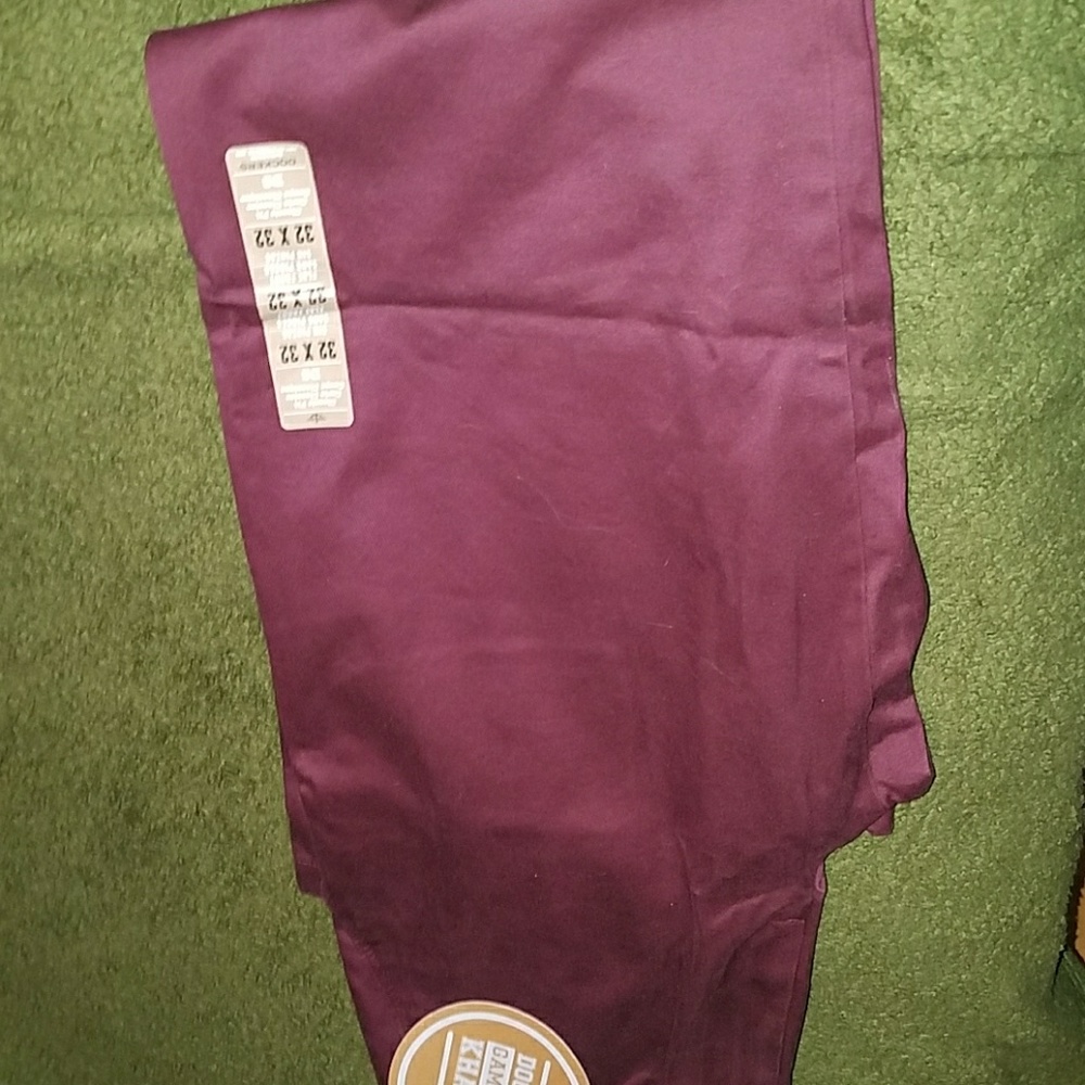 Dockers khaki team colors Aggies maroon brand new