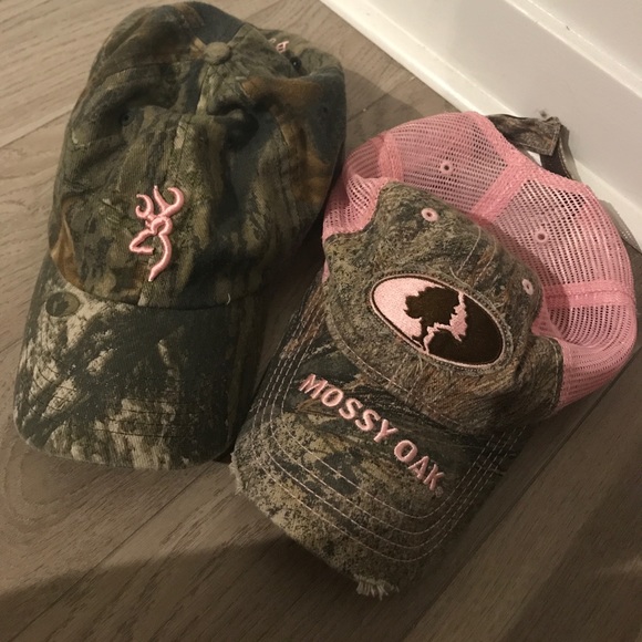 Mossy Oak Accessories - Camo hats