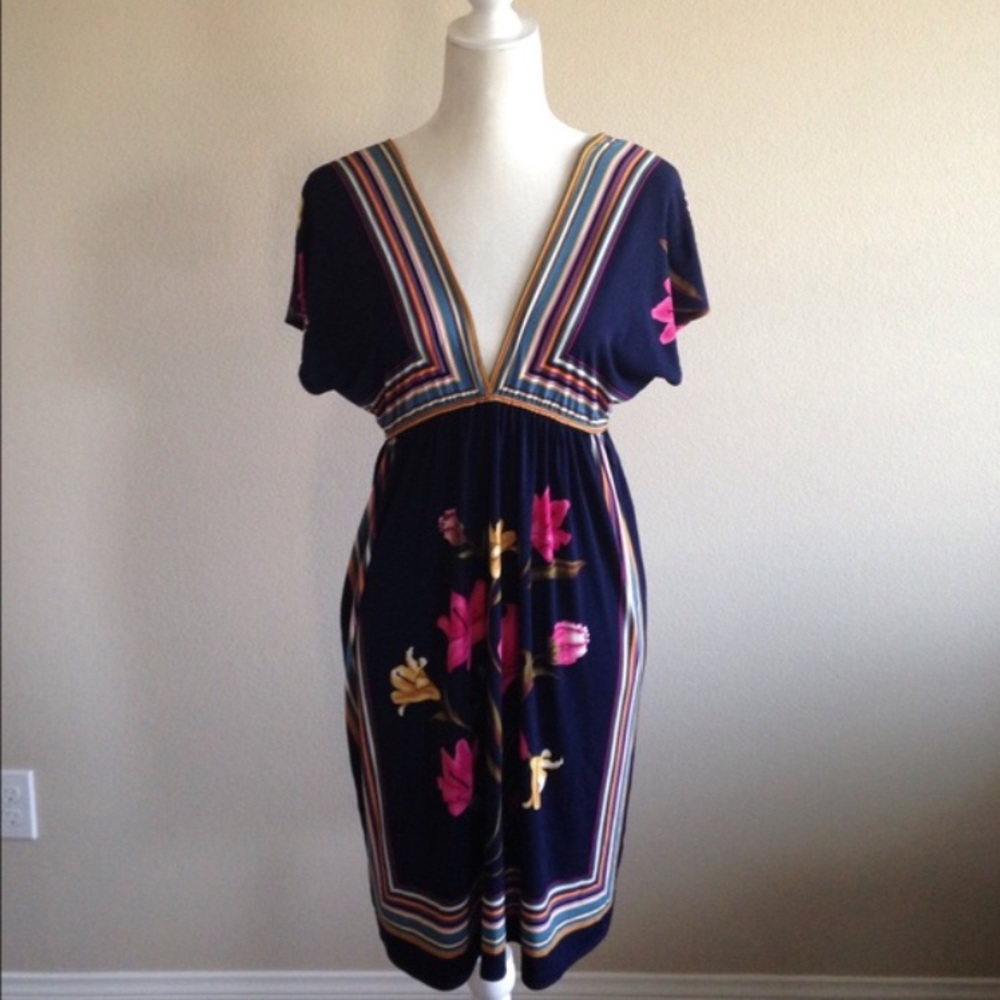 V neck floral dress