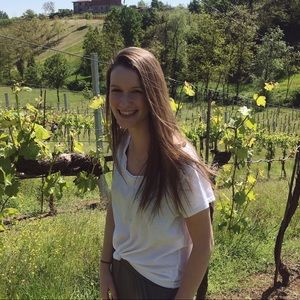 Meet your Posher, Sarah