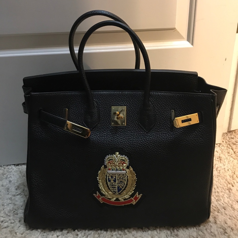 Parodie officiale Olivia 30