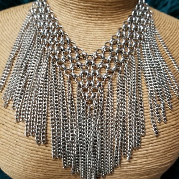 Choker - Picture 1 of 3