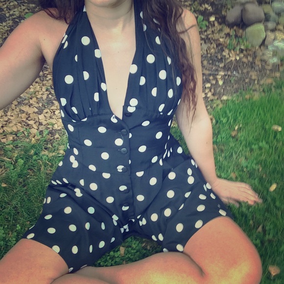 Polka dot Romper - Picture 4 of 5
