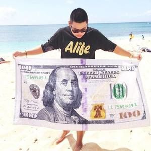 Meet your Posher, Tyler