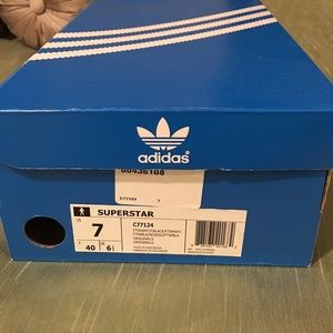 Addias Shoes.   Size 7 Men