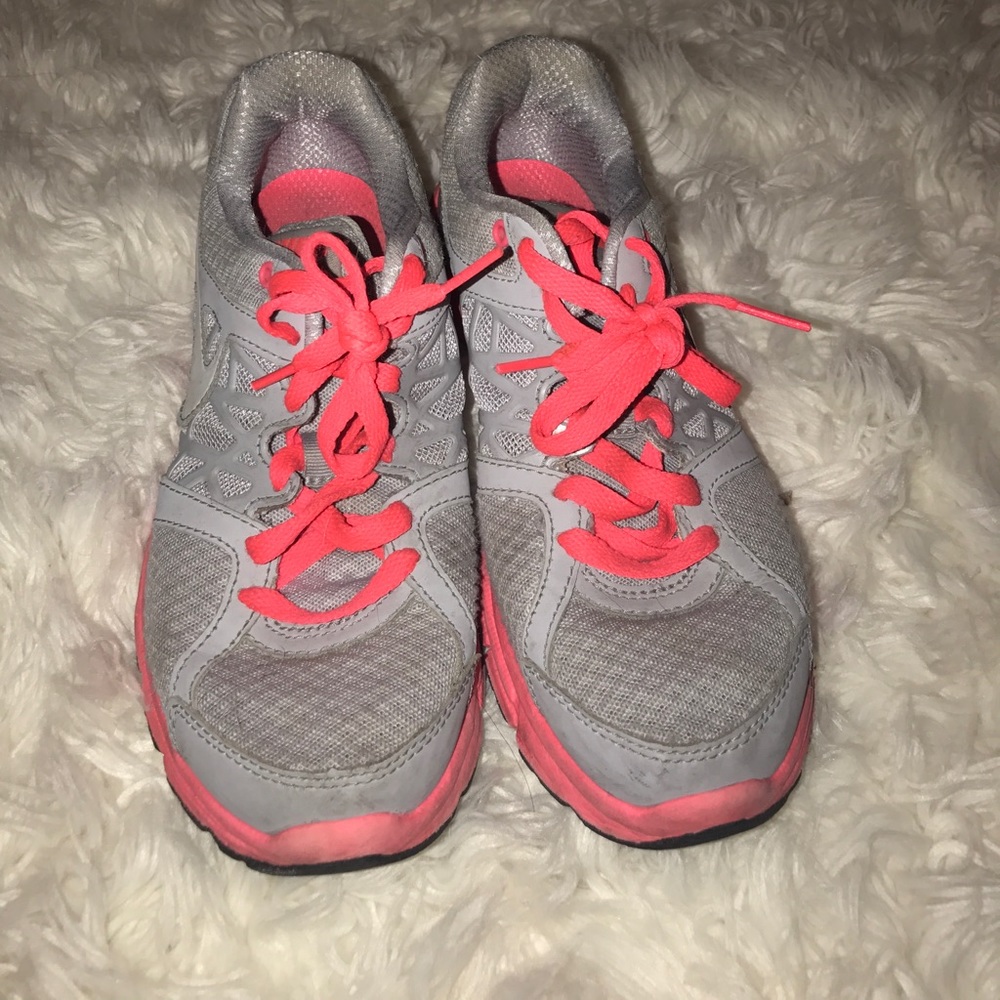 Nike running shoes size 7