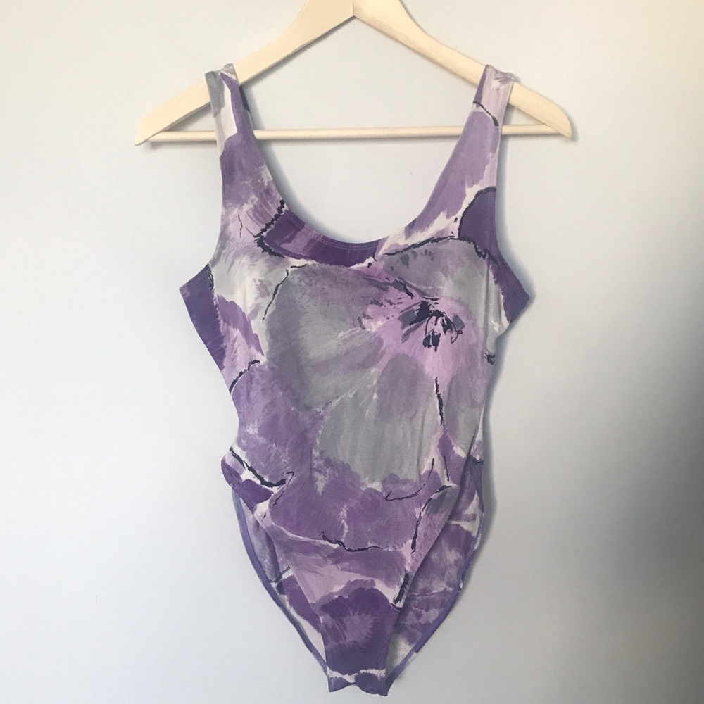 VTG floral bodysuit