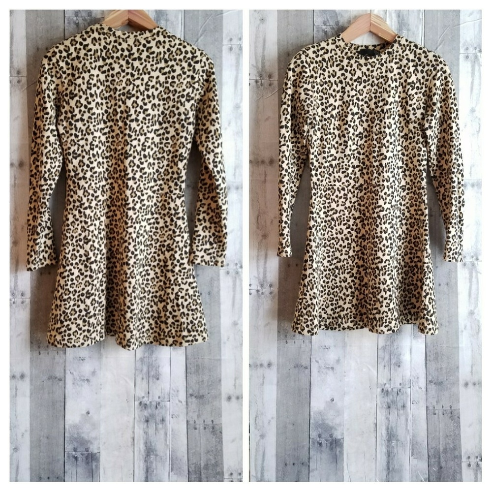 🍍EUC TRF BY ZARA animal print long sleeved dress - Picture 2 of 5