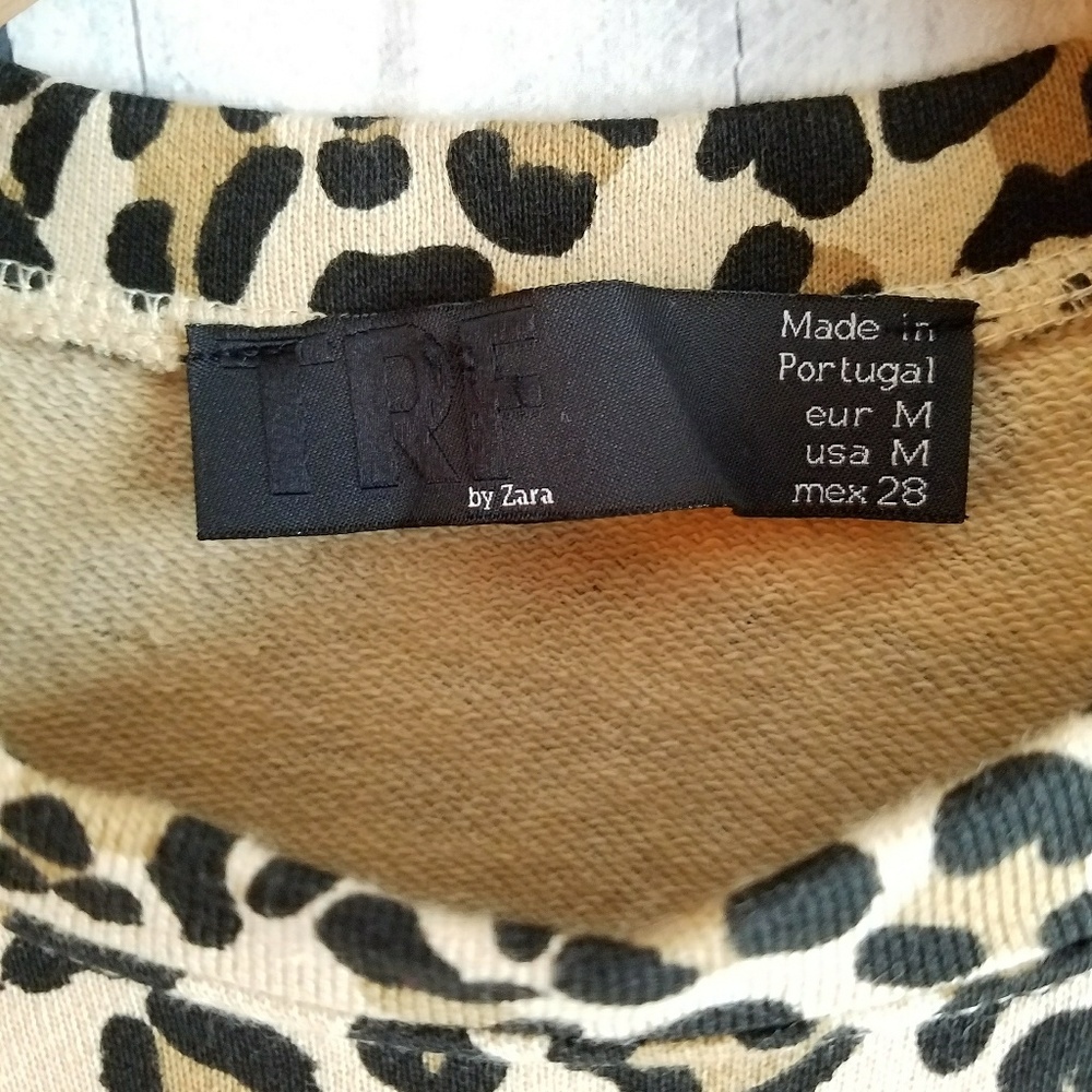 🍍EUC TRF BY ZARA animal print long sleeved dress - Picture 4 of 5