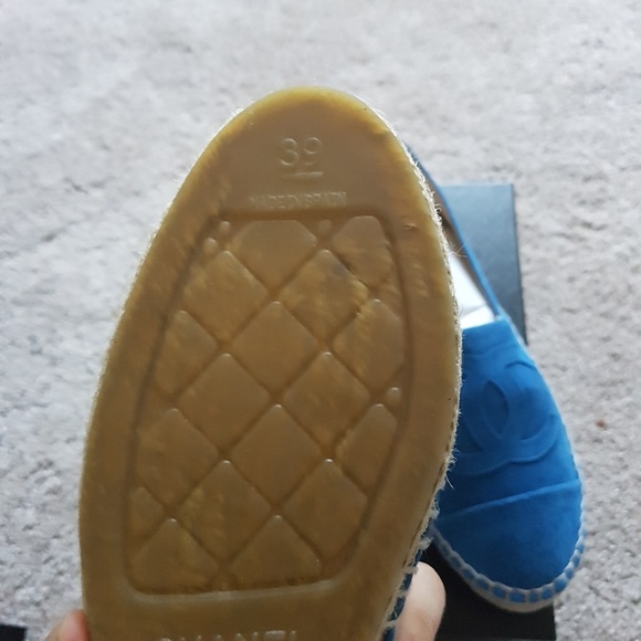 AUTHENTIC CHANEL 15C Blue Suede Espadrilles - Picture 2 of 3