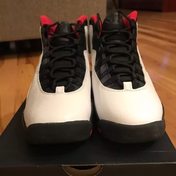 New in Box- Jordan Double Nickel size 5.5y - Picture 2 of 6